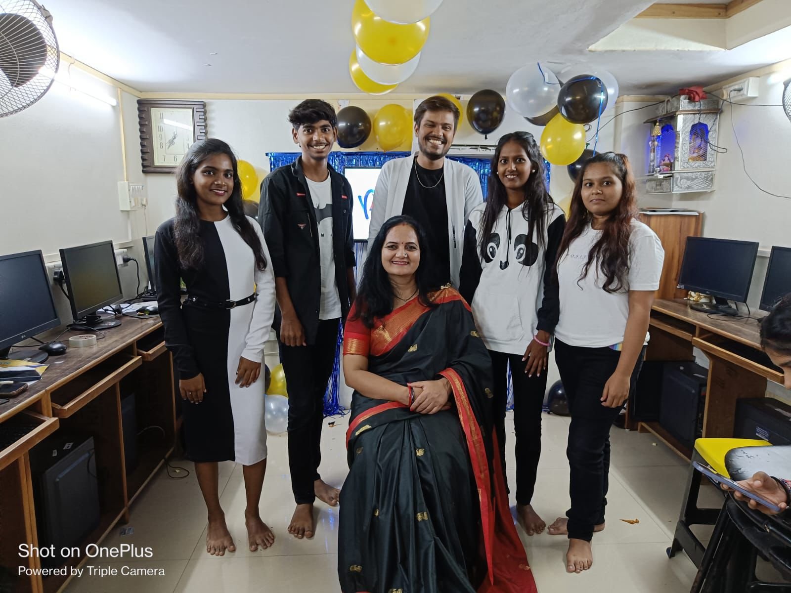 Deepa Joshi gallery photo 11