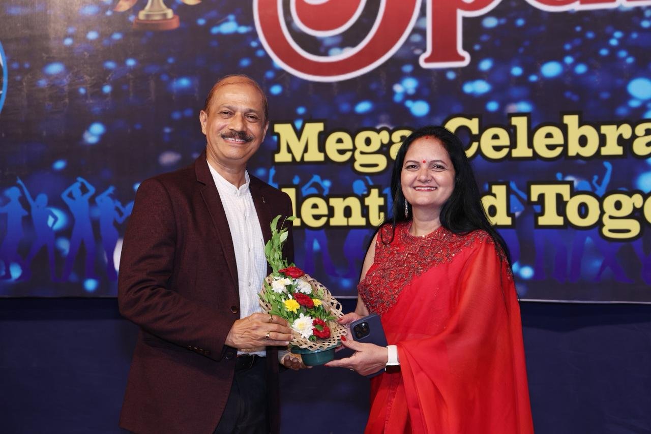 Deepa Joshi gallery photo 16