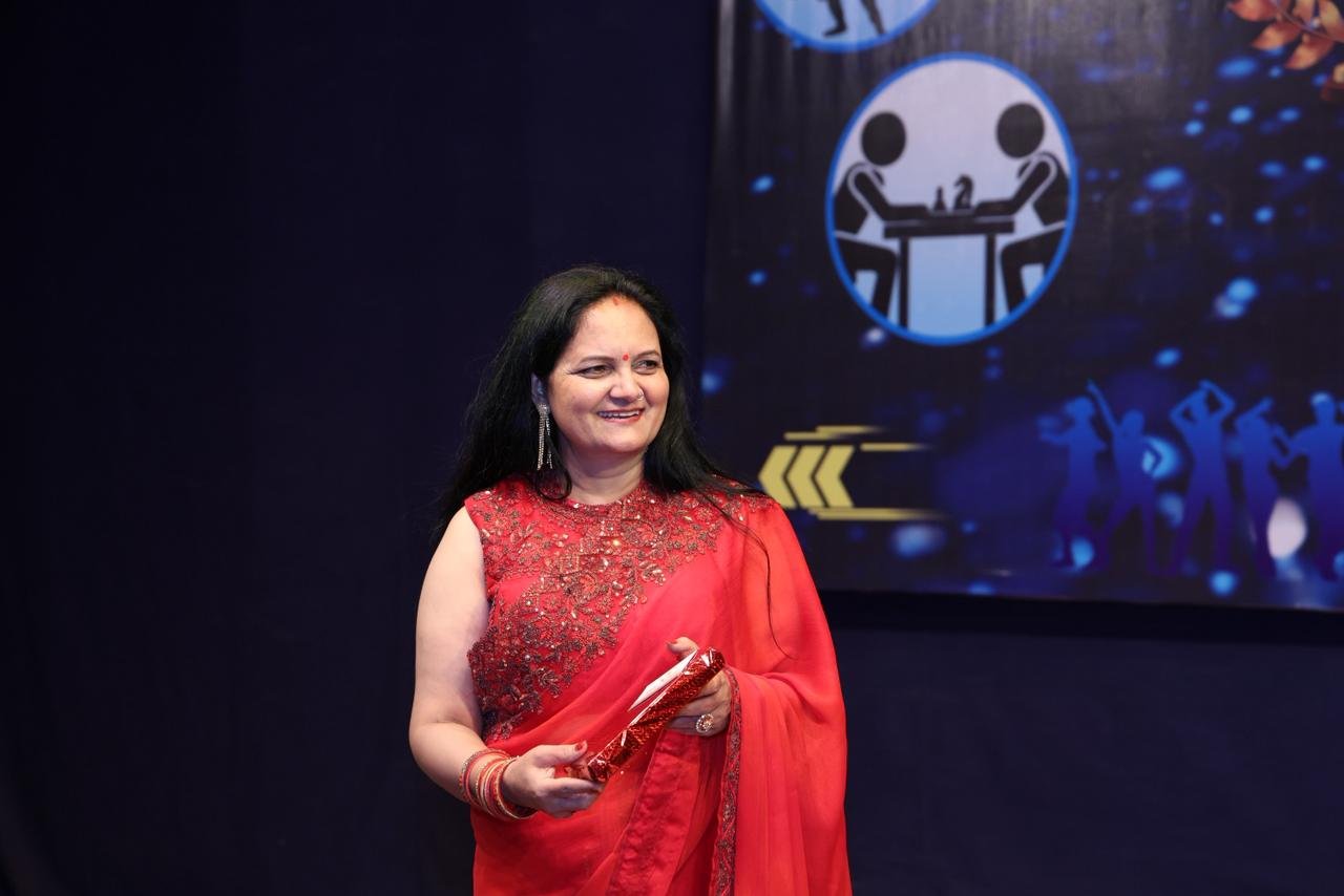 Deepa Joshi gallery photo 17